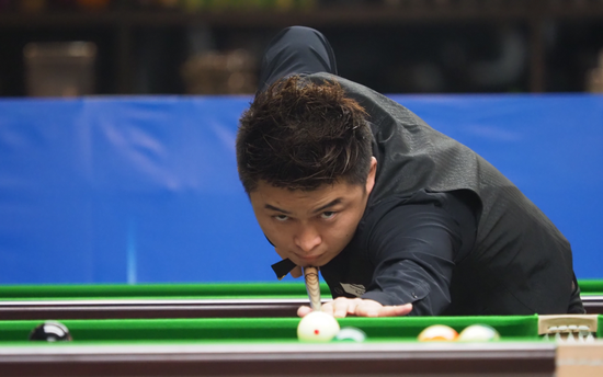 缺席让旋转 缺席让旋转