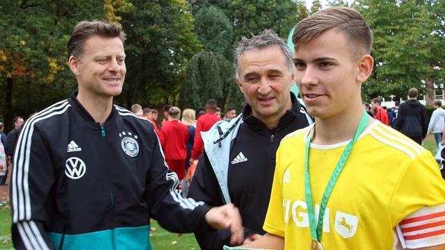 走出国门的 走出国门的